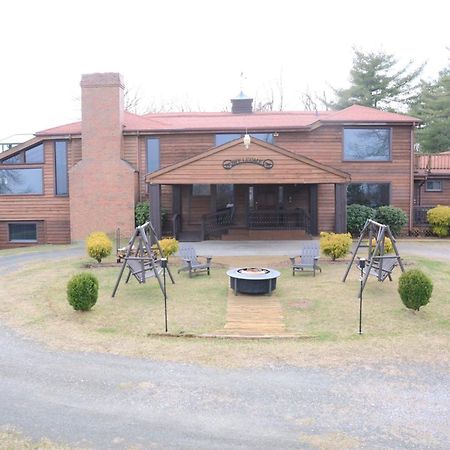 Bent Mountain Lodge Роаноук Екстериор снимка