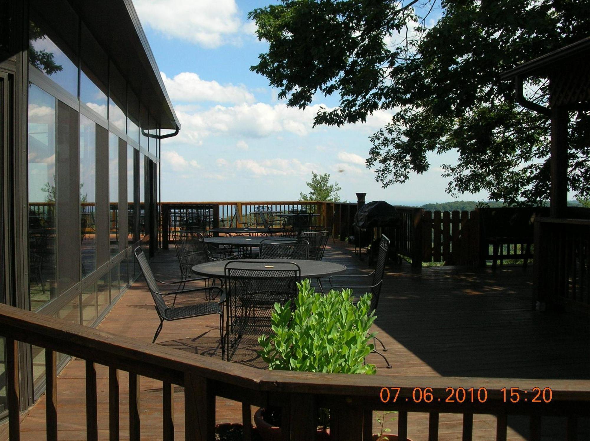 Bent Mountain Lodge Роаноук Екстериор снимка
